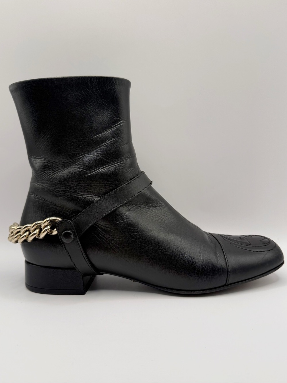 GUCCI Black Leather GG Monogram Soho Malaga Gold Chain Ankle Boots 37.5 7 Auth